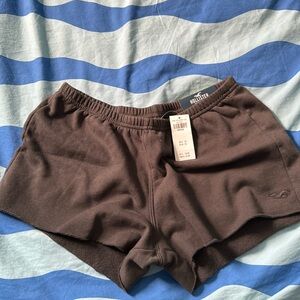 Hollister short